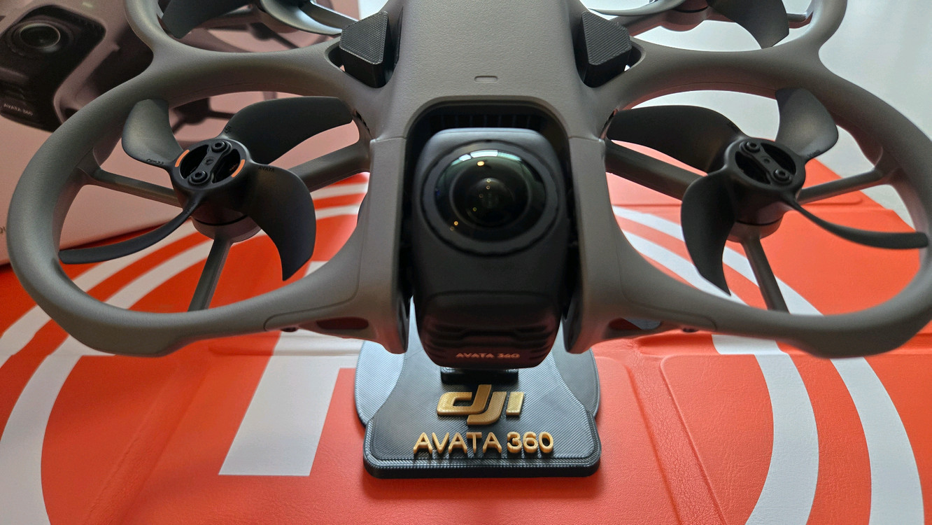 DJI AVATA 360 아바타 360 전시 거치대 이미지
