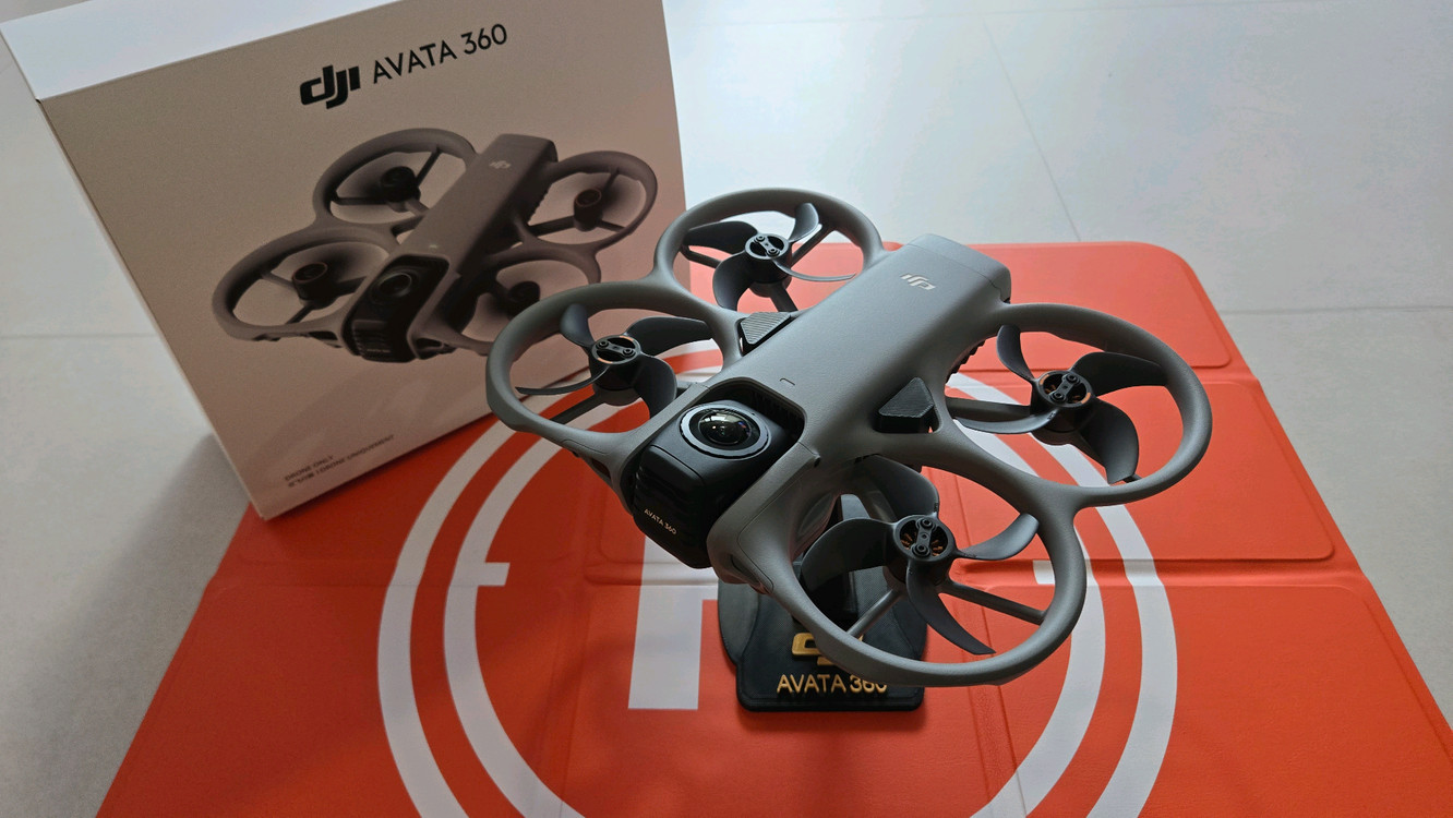 DJI AVATA 360 아바타 360 전시 거치대 이미지