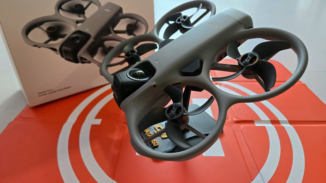 DJI AVATA 360 아바타 360 전시 거치대 이미지