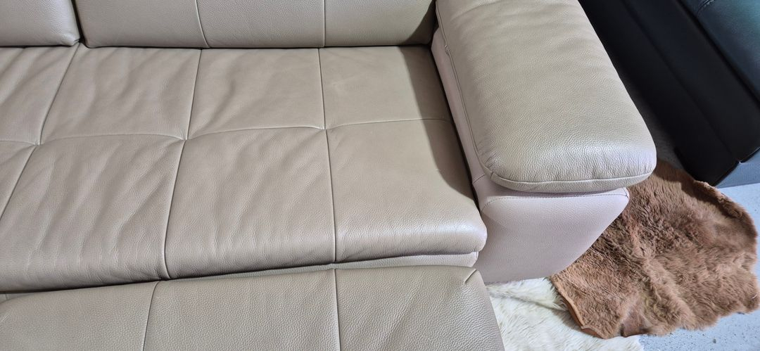 자코모 뉴힐링 슈렁큰 천연가죽 4인소파+스툴 이미지