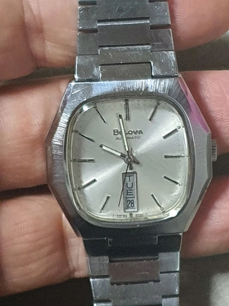 1979년산 오리지날 부로바 오토매틱 이미지