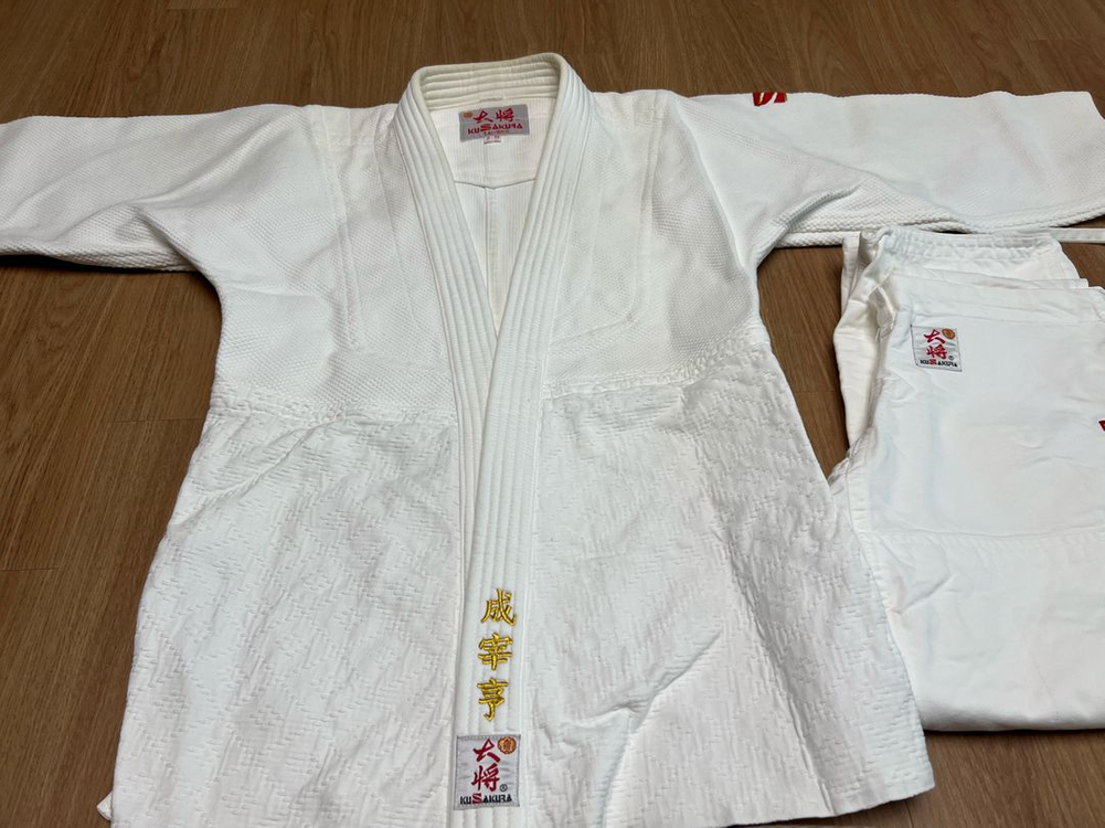 쿠사쿠라 대장 유도복 3벌 판매합니다 이미지