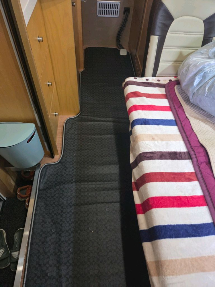 이카운티캠핑카 이미지