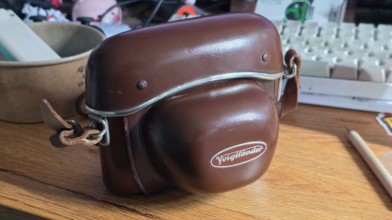 보이그랜더 Vito C 필름 카메라 이미지