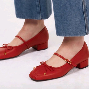 한섬 랑방 레더 플리츠 플랫 슈즈 245 이미지