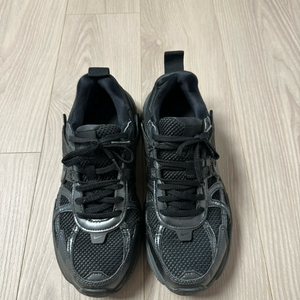 나이키 V2K 런 올블랙 운동화 245 이미지