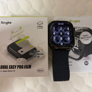 애플워치11 42mm 셀룰러 제트블랙 + 정품 미드나이트 블레이드 솔로 루프 이미지