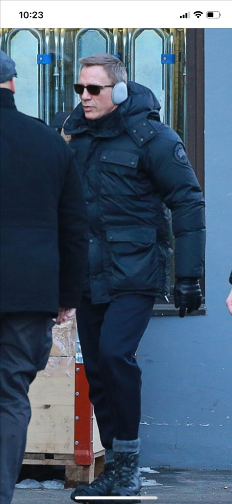 구스다운 패딩점퍼 이미지