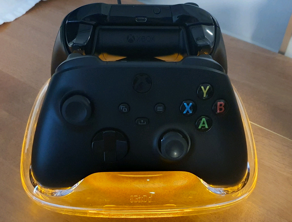 xbox 컨트롤러 + 충전거치대 + 정발 리시버 이미지