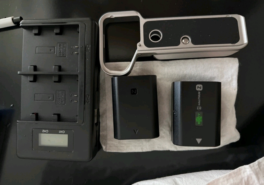 소니a7c2 실버 풀악세사리 구성품 이미지