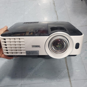 <판매> BenQ 벤큐 단초점 빔프로젝터 MX631ST 램프사용 0시간 이미지