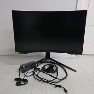 삼성 c27g75t 게이밍 모니터 팝니다 이미지