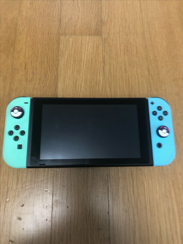 닌텐도스위치 동물의숲 에디션 및 동물의숲, 마리오카트, 마리오파티, 뱔의커비 시리즈 다수 게임 판매합니다. 이미지