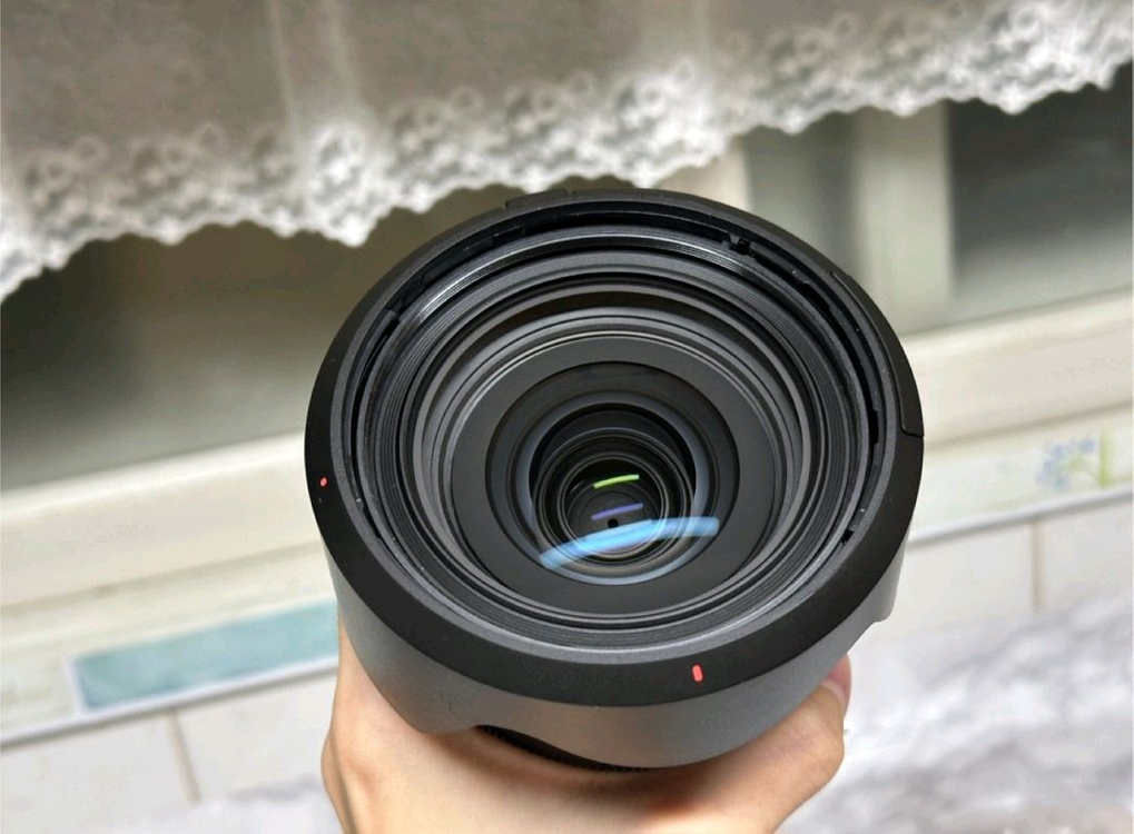 소니 a7m4 + 2470gm2 이미지