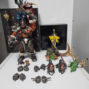 wow 워크래프트 herotoys(히어로토이즈) 그롬+악세사리팩, titantoys(타이탄토이즈) 아서스 판매합니다 이미지
