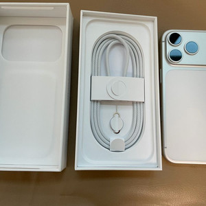 아이폰17프로 실버 256GB 배터리 성능 100% 이미지