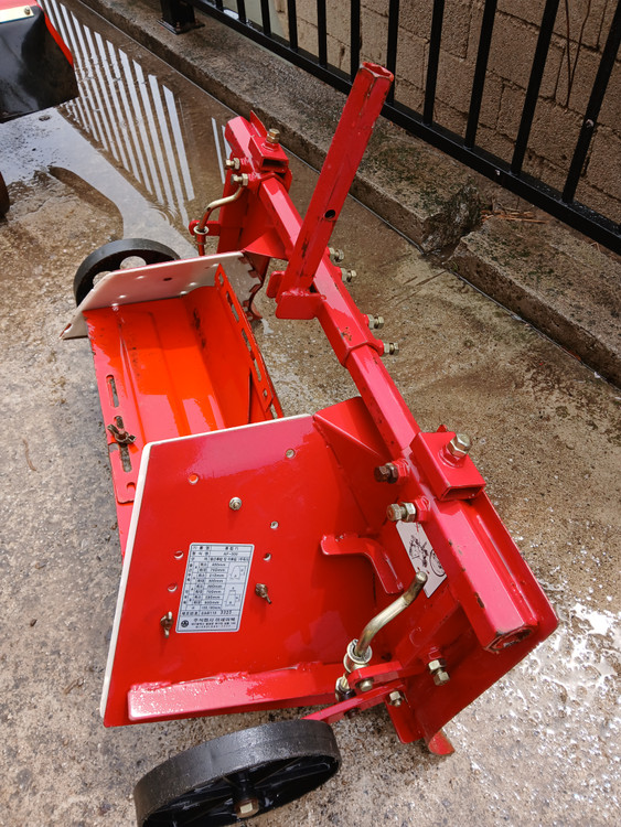 아세아 관리기 관리기용 휴립기 두둑형성기 상태좋은 중고 팝니다. 사진 그대로 입니다. 이미지