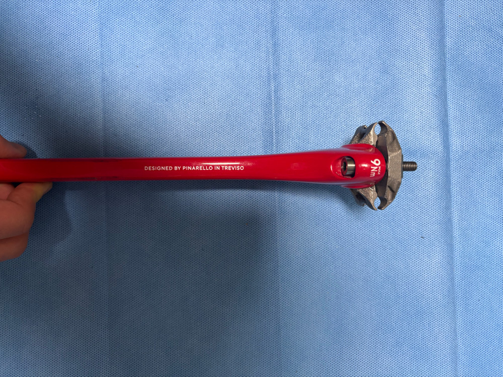 도그마 F 써밋레드 싯포스트 팝니다. 이미지