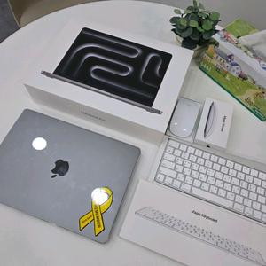 맥북프로14 M3 스페이스 그레이+매직키보즈+매직마우스 이미지