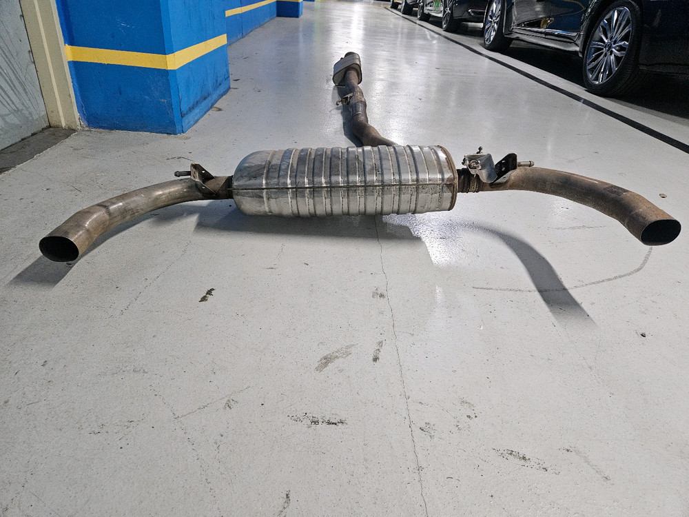 CLA 45AMG S 4MATIC+ 중통 마후라 배기 신갈오토허브 이미지