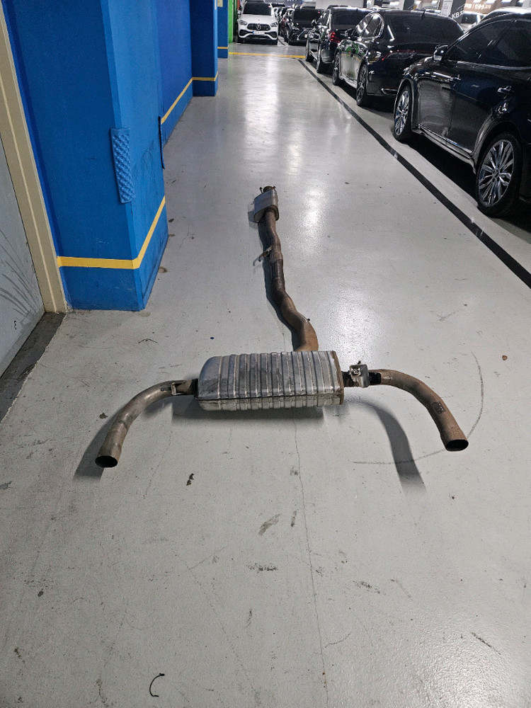 CLA 45AMG S 4MATIC+ 중통 마후라 배기 신갈오토허브 이미지