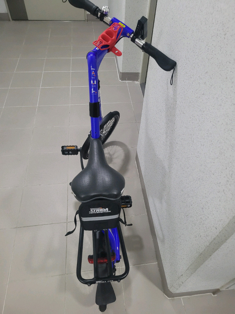 접이식 자전거 이미지