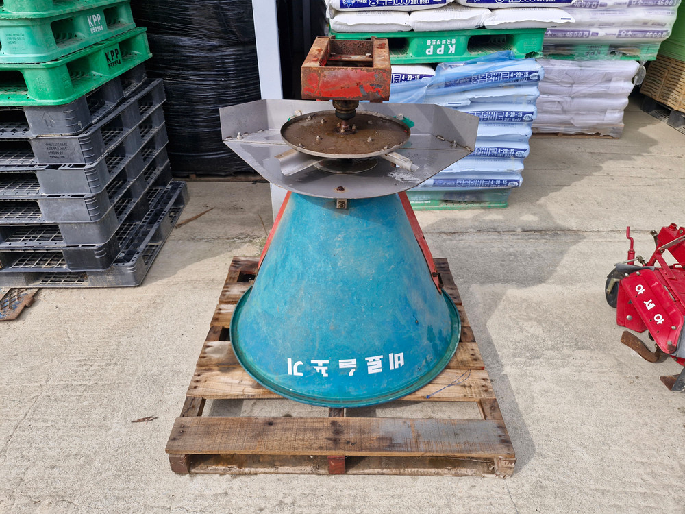 아세아 승용관리기(CFM-1200) 및 작업기 8종 일괄 판매합니다 이미지