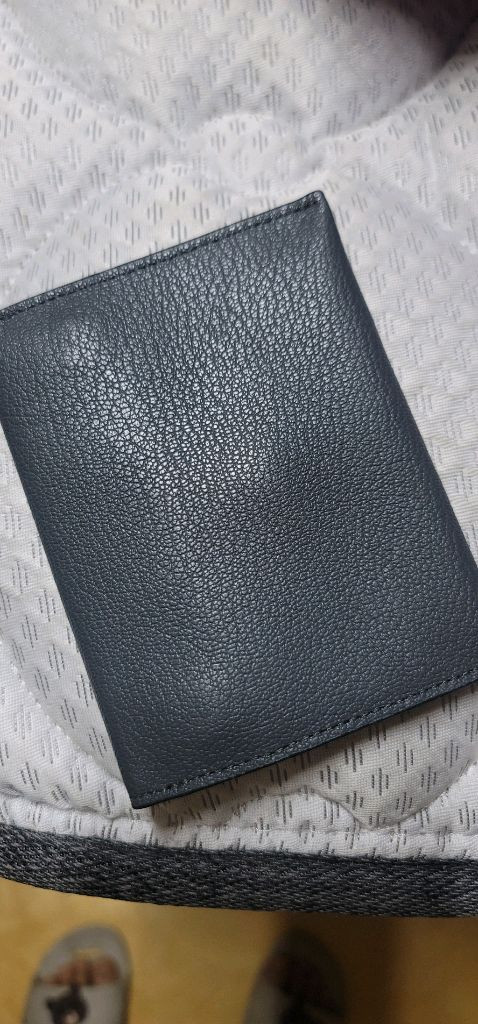 vunque 분크 페스토네 카드지갑 [거의 새것] 분크 vunque 시그니처 면도날 카드지갑 (그레이)브랜드: 분크 이미지