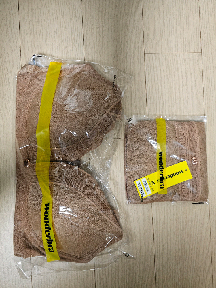 원더브라 와이어프리 브라팬티 세트 4세트( 80a +95사이즈팬티) 이미지