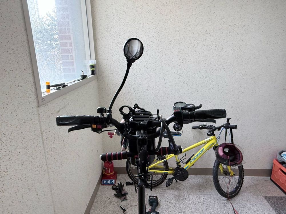 듀얼트론 울트라 전동킥보드 이미지