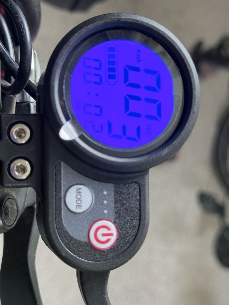 듀얼트론 울트라 전동킥보드 이미지