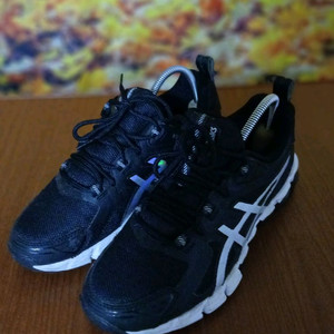 아식스 여성 젤 퀸텀180 235 이미지