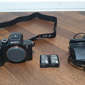 소니 풀프레임 미러리스 A7S2 - 75만원 이미지