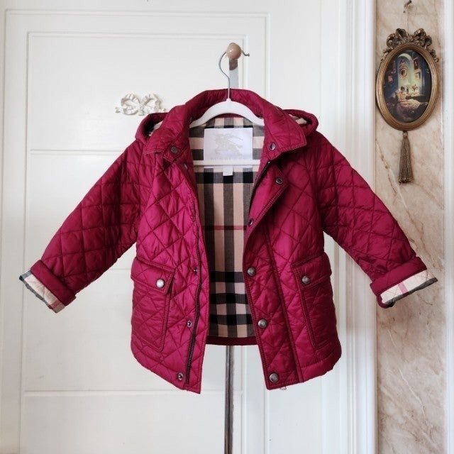 90호 (2y) 버버리칠드런 퀼팅 누빔 자켓 / 키즈 여아 몽클레어 구찌 펜디 디올 셀린느 이미지