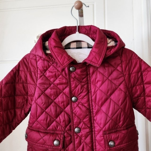 90호 (2y) 버버리칠드런 퀼팅 누빔 자켓 / 키즈 여아 몽클레어 구찌 펜디 디올 셀린느 이미지