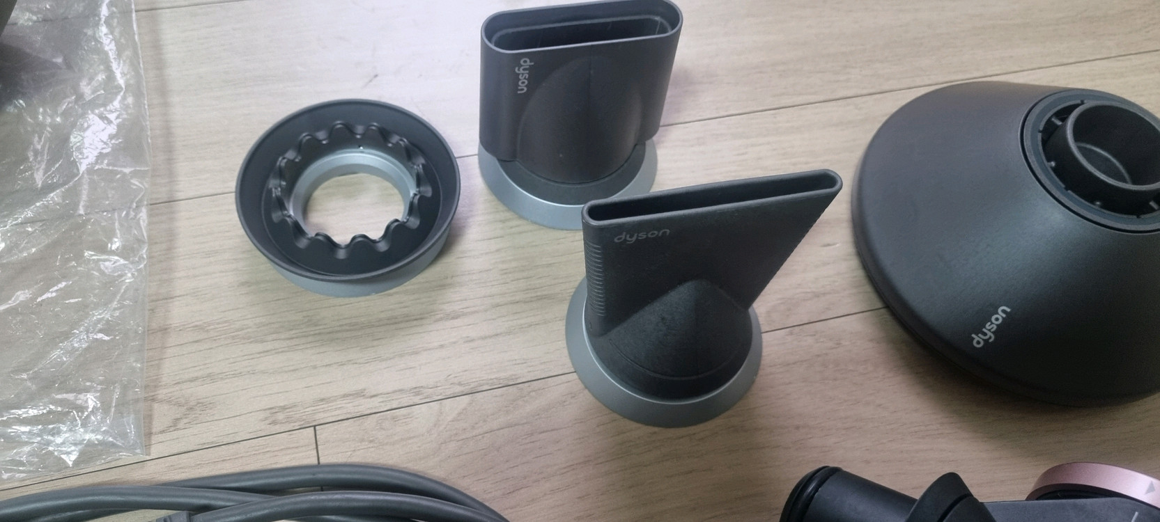 다이슨 드라이기 프로페셔널 팝니다 이미지