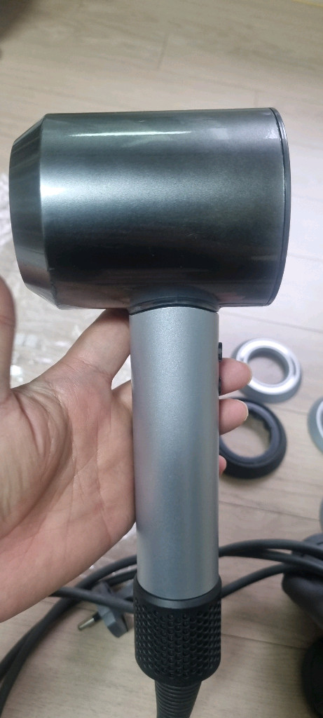 다이슨 드라이기 프로페셔널 팝니다 이미지