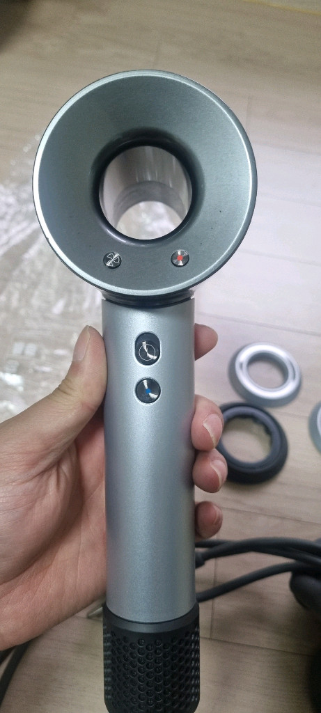 다이슨 드라이기 프로페셔널 팝니다 이미지