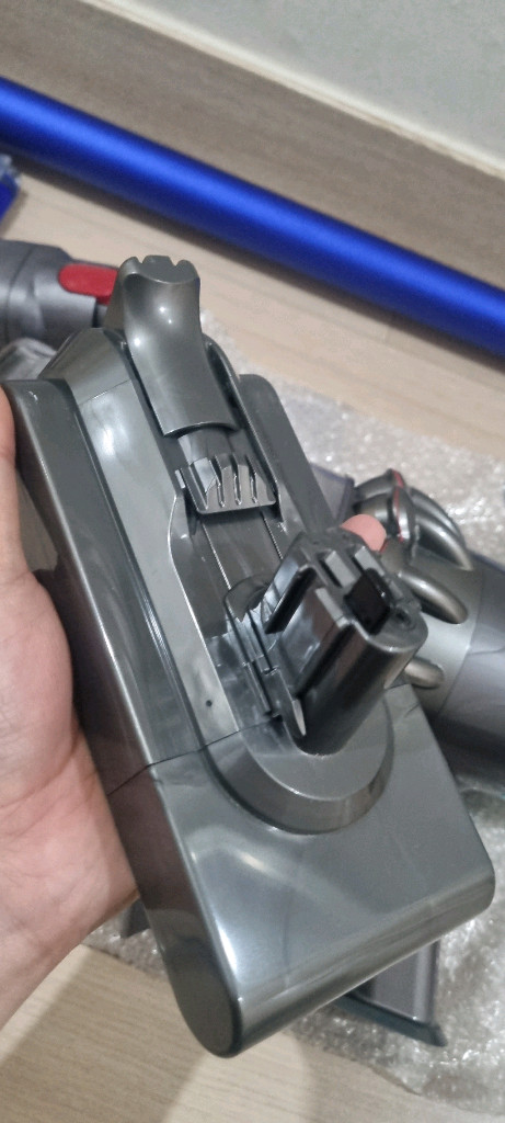 다이슨 청소기 v11 팝니다 이미지