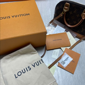 루이비통 알마bb 정품 이미지