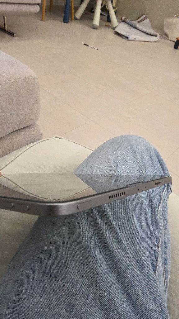 아이패드프로 11 4세대 M2 + 애플펜슬2세대 + 로지텍 콤보터치 케이스 이미지