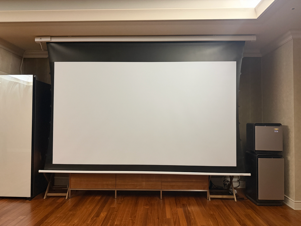 오로라 전동 텐션 스크린 프로젝터 스크린 120인치 이미지