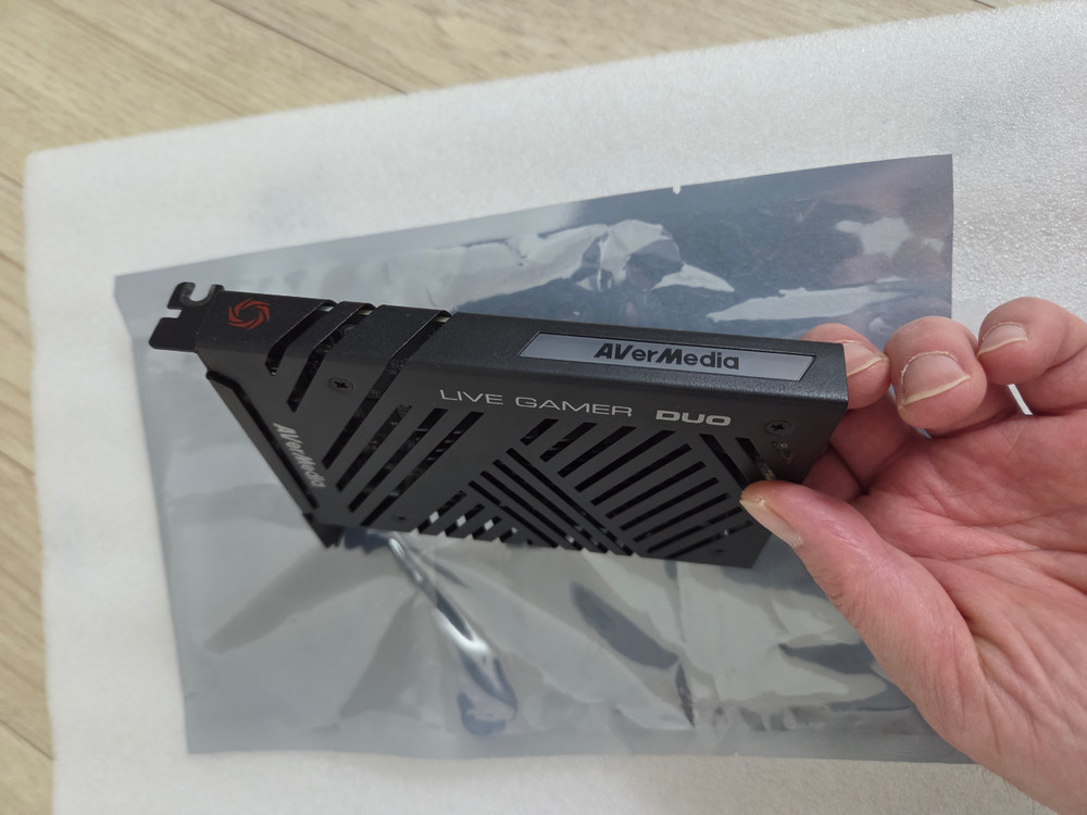 초고사양 에버미디어 GC570D Live Gamer DUO 4K60 내장형 캡쳐보드 PS5 PS4 PC 이미지