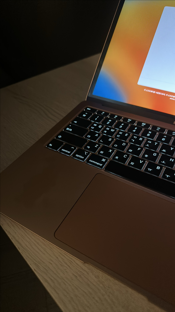 2020 맥북에어 13인치 로즈골드 8GB/256GB 이미지