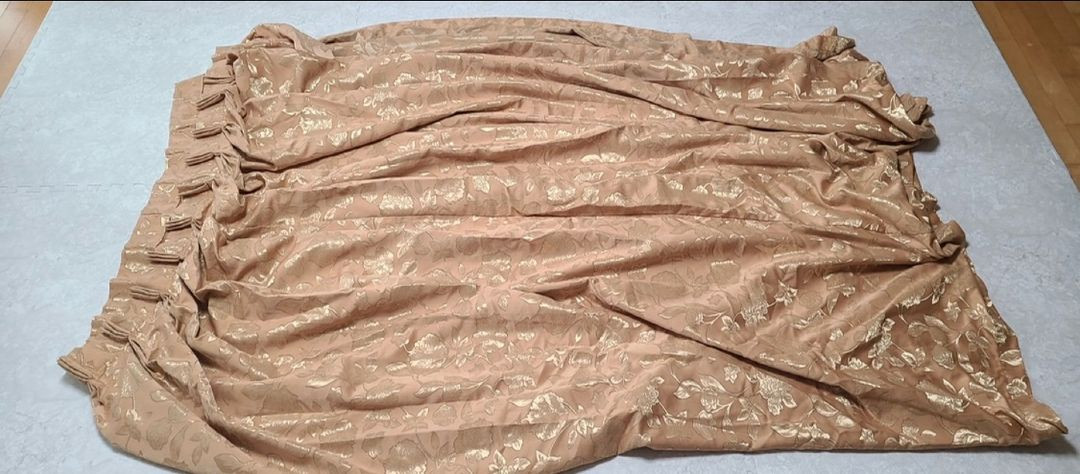 대형 커텐 커튼 이미지