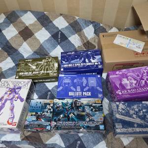 건담 프라모델 세트 (클럽G) 이미지