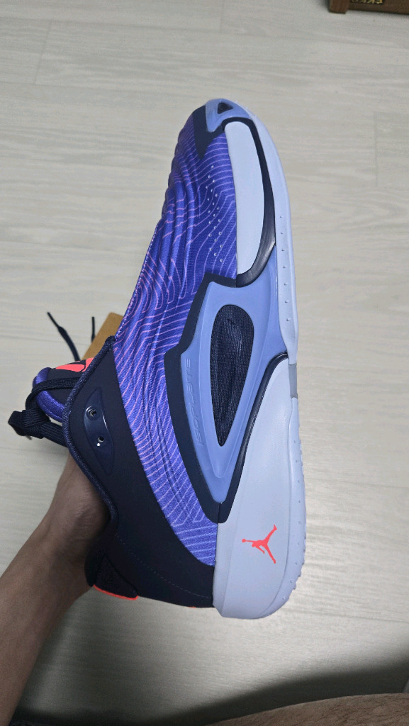 나이키 조던 루카3 PF 320mm 판매합니다 왕발 빅사이즈 농구화 운동화 이미지