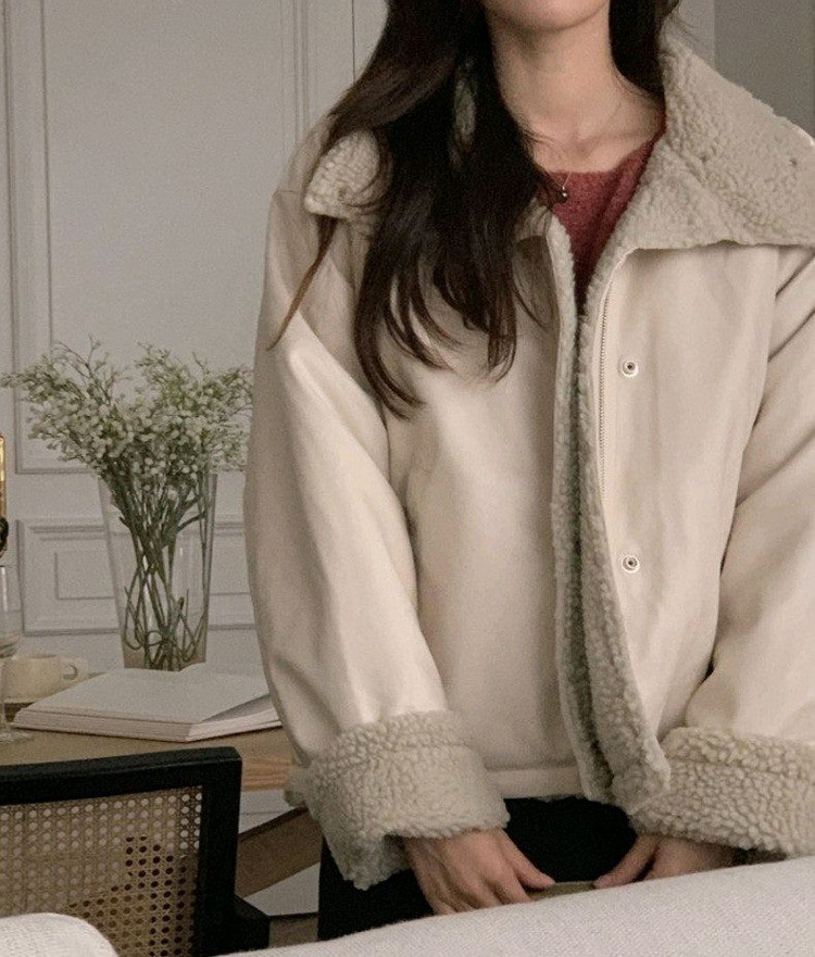 쇼퍼랜드 양털 레더 무스탕 자켓 하이넥 카라 / 메이비베이비 리얼코코 디어먼트 슬로우앤드 프렌치오브 예모마일 블랙업 이미지