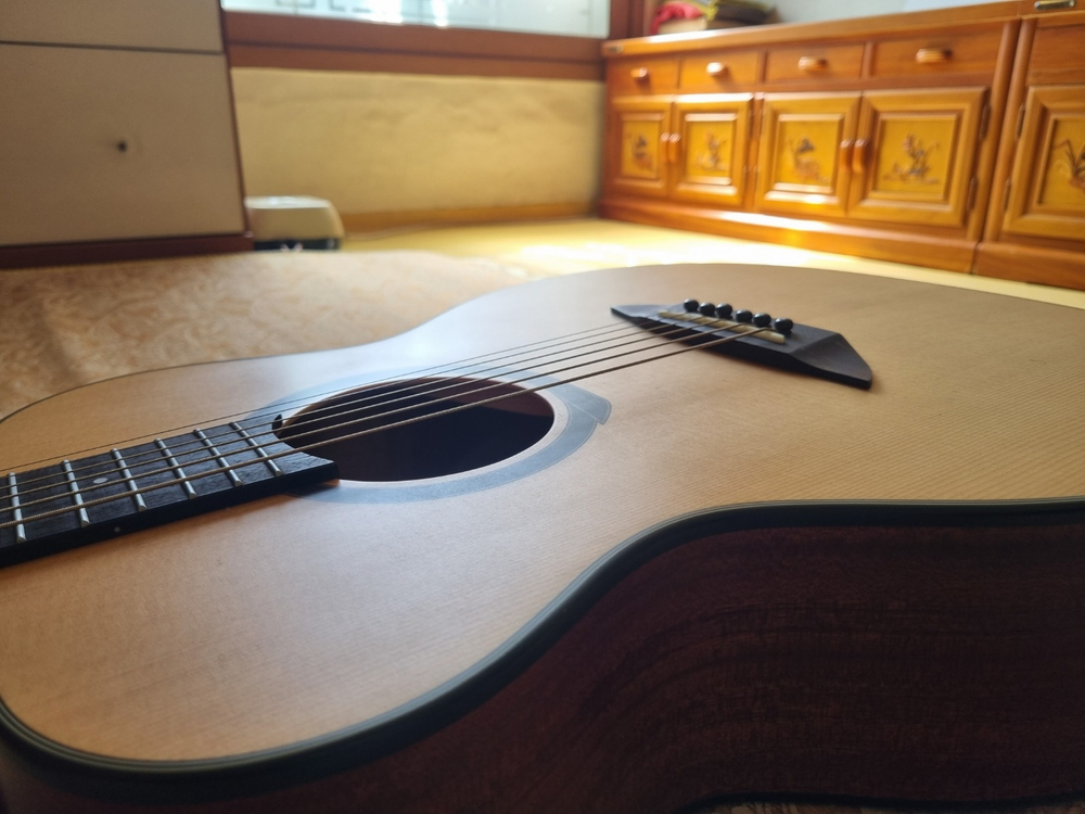 입문용 OM바디 인기제품 통기타 고퍼우드G110 기타 판매합니다 이미지