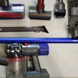 다이슨 v8 플러피프로 이미지